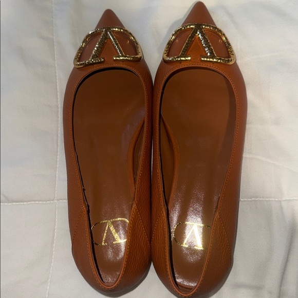 Valentino Orange Leather Flats with Gold Accent - Picture 7 of 7
